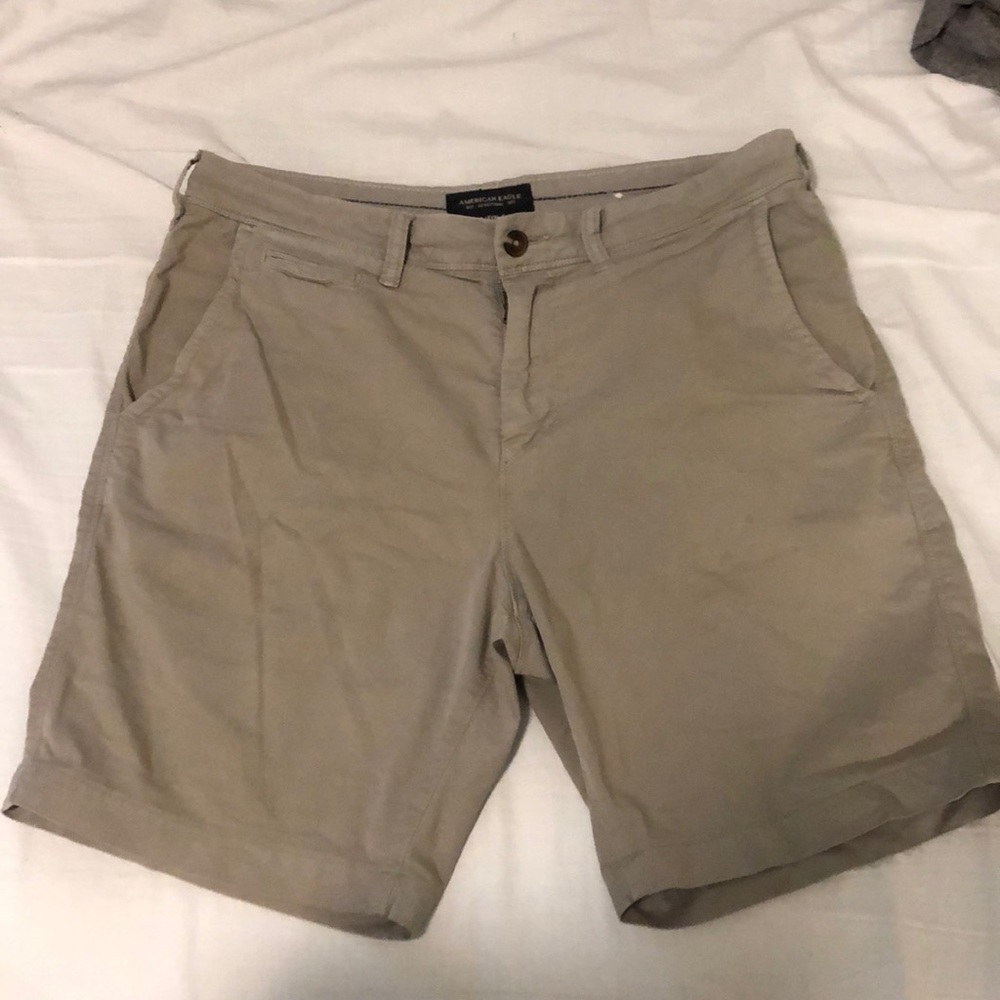 american eagle gray mens shorts